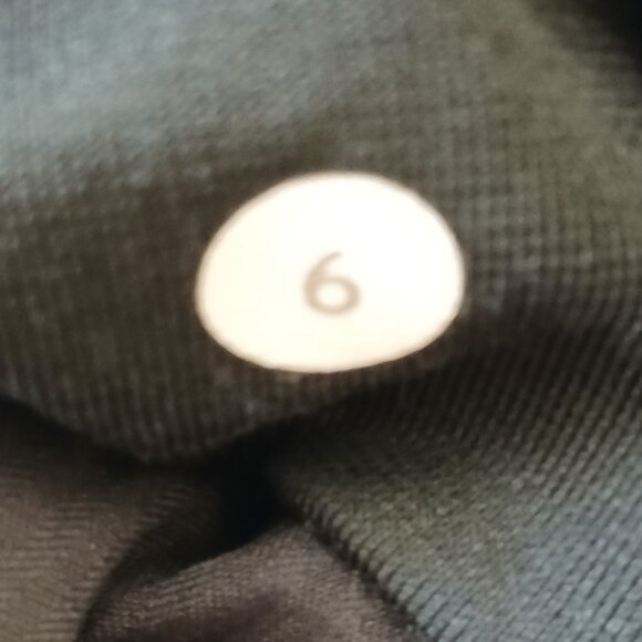 Lululemon In Flux Crop Pants Black Size 6 - Picture 6 of 9